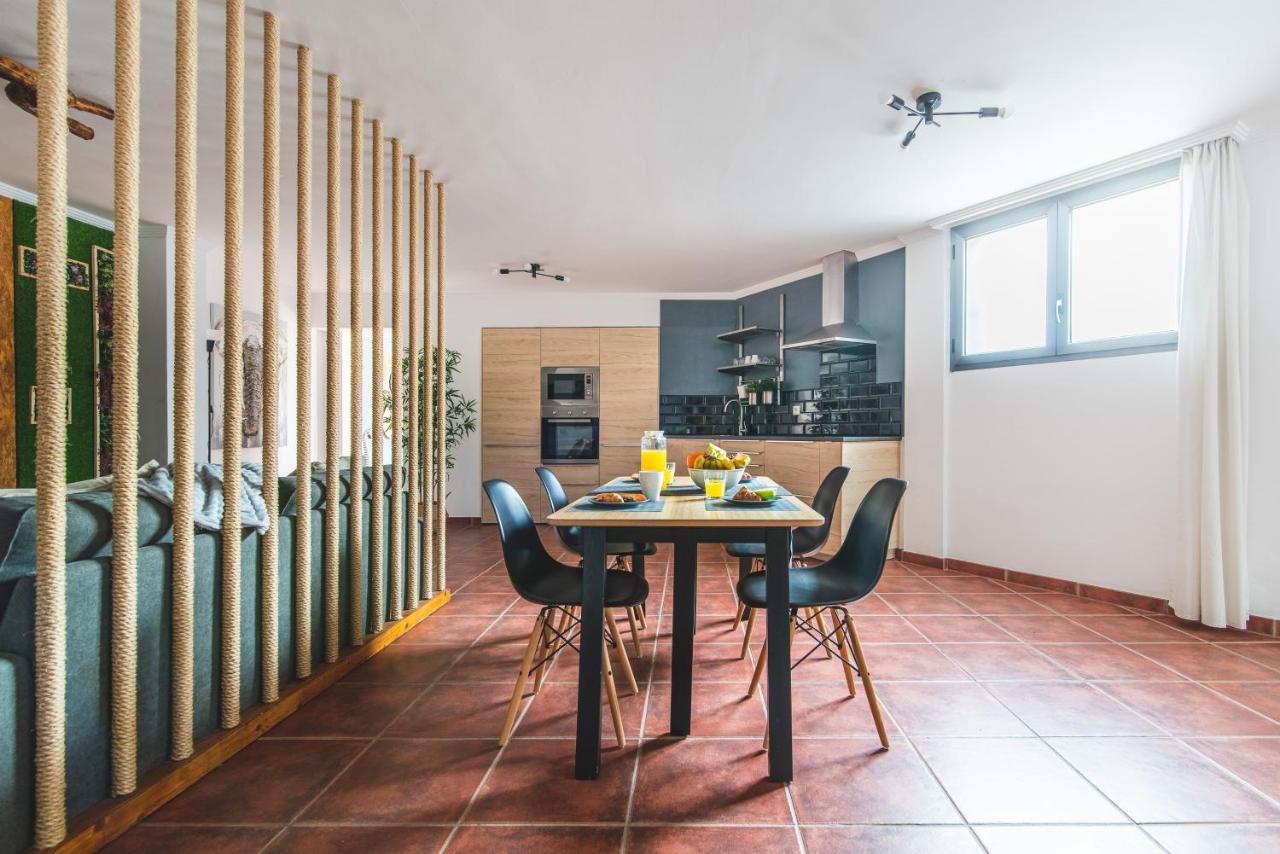 Home2Book Stylish Apartment Arinaga Beach Buitenkant foto