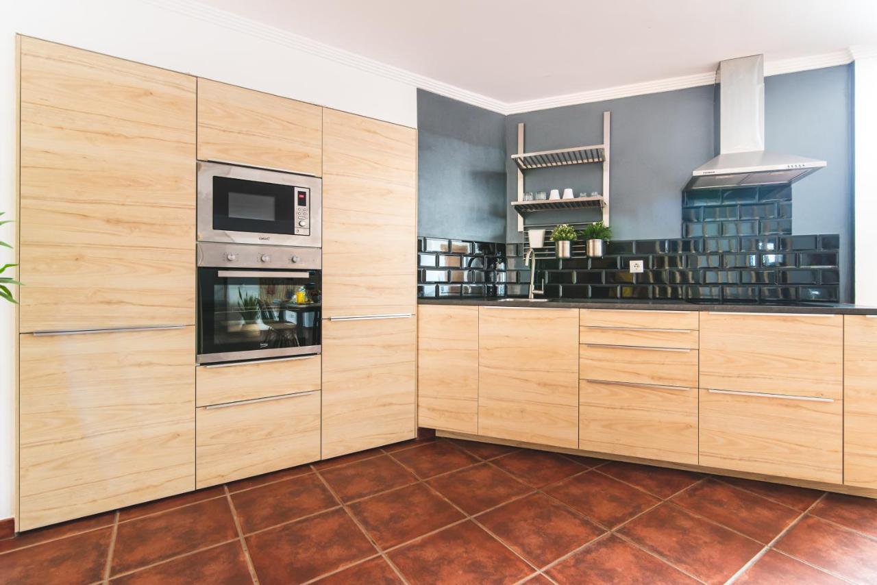 Home2Book Stylish Apartment Arinaga Beach Buitenkant foto